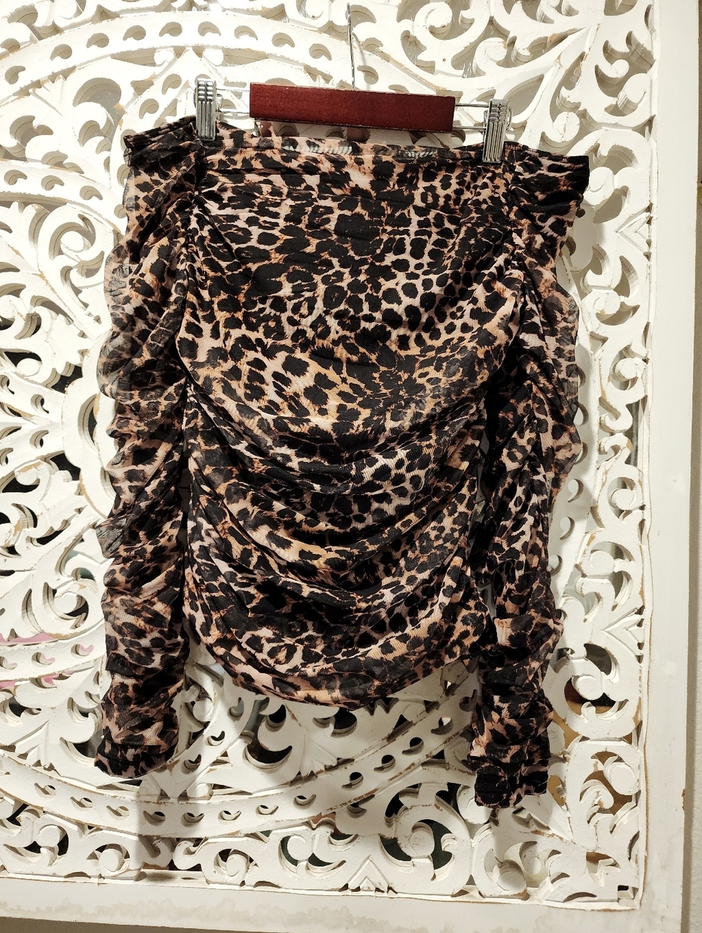 SUUKSESS Mesh Padded Blouse Off Shoulder Long Sleeve Ruched Sides Size MEDIUM - Picture 12 of 16